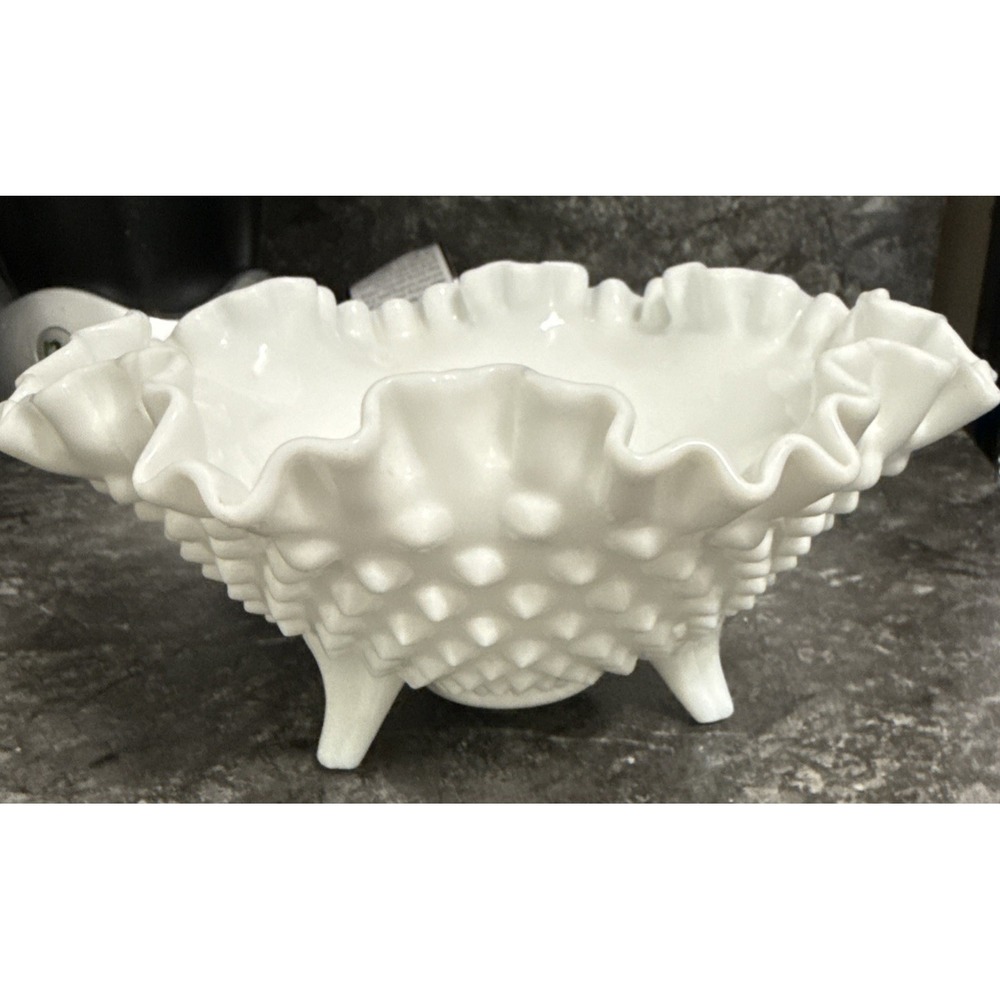 Vintage Fenton Hobnail Ruffled Scalloped Edge White Milk Glass 3 Footed Bowl